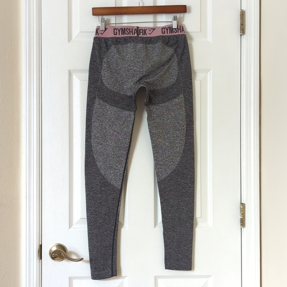 Gymshark Dry Low Rise Athletic Fit Body Contouring Workout Leggings Gray Medium - Picture 7 of 10
